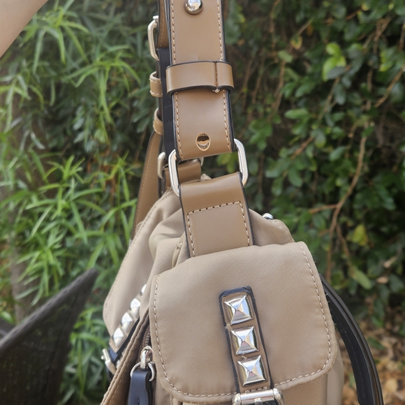 Shoulder Bag with Studded Details - Picture 4 of 6